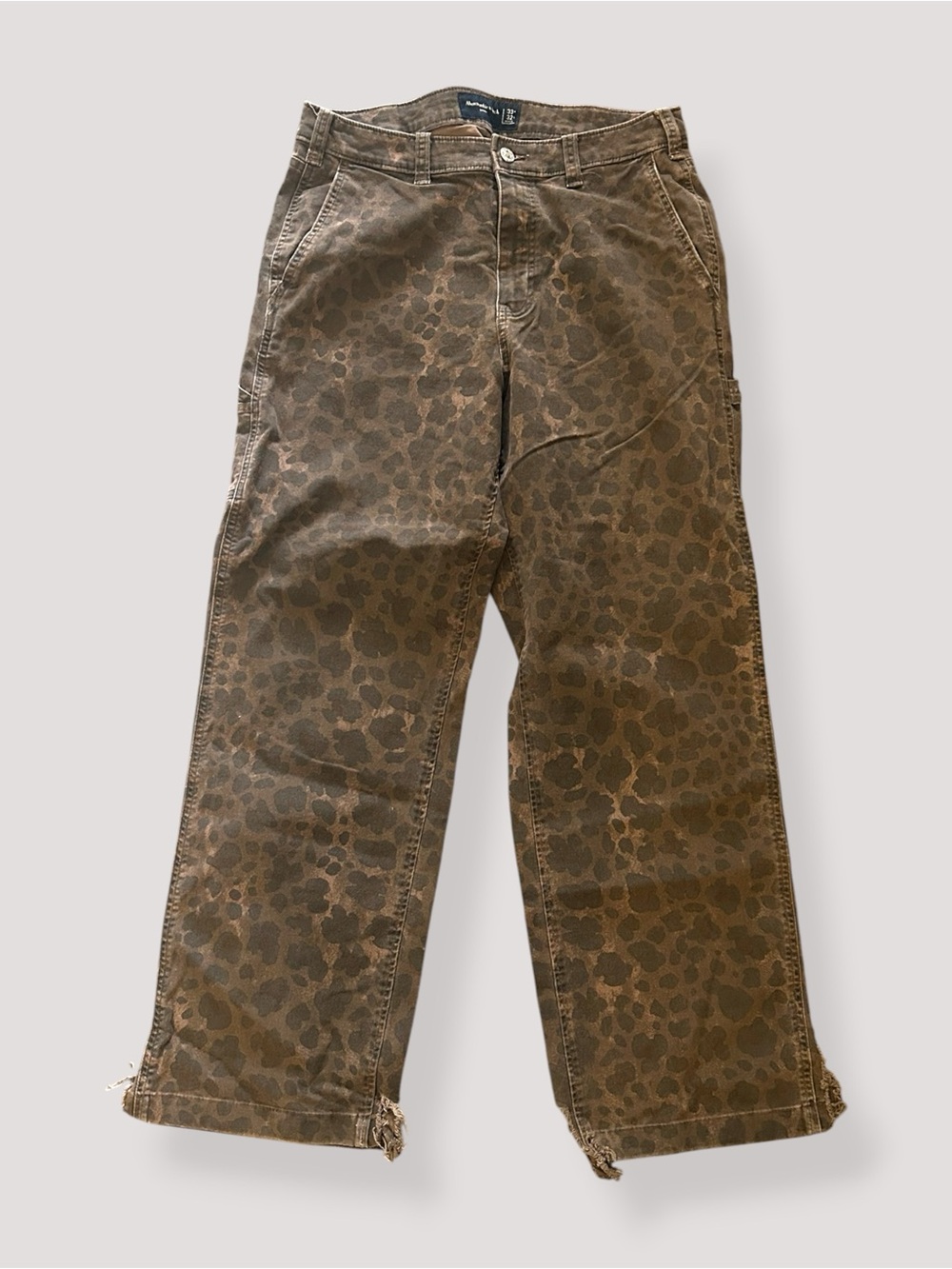a&f baggy workwear Leopard Print Pants